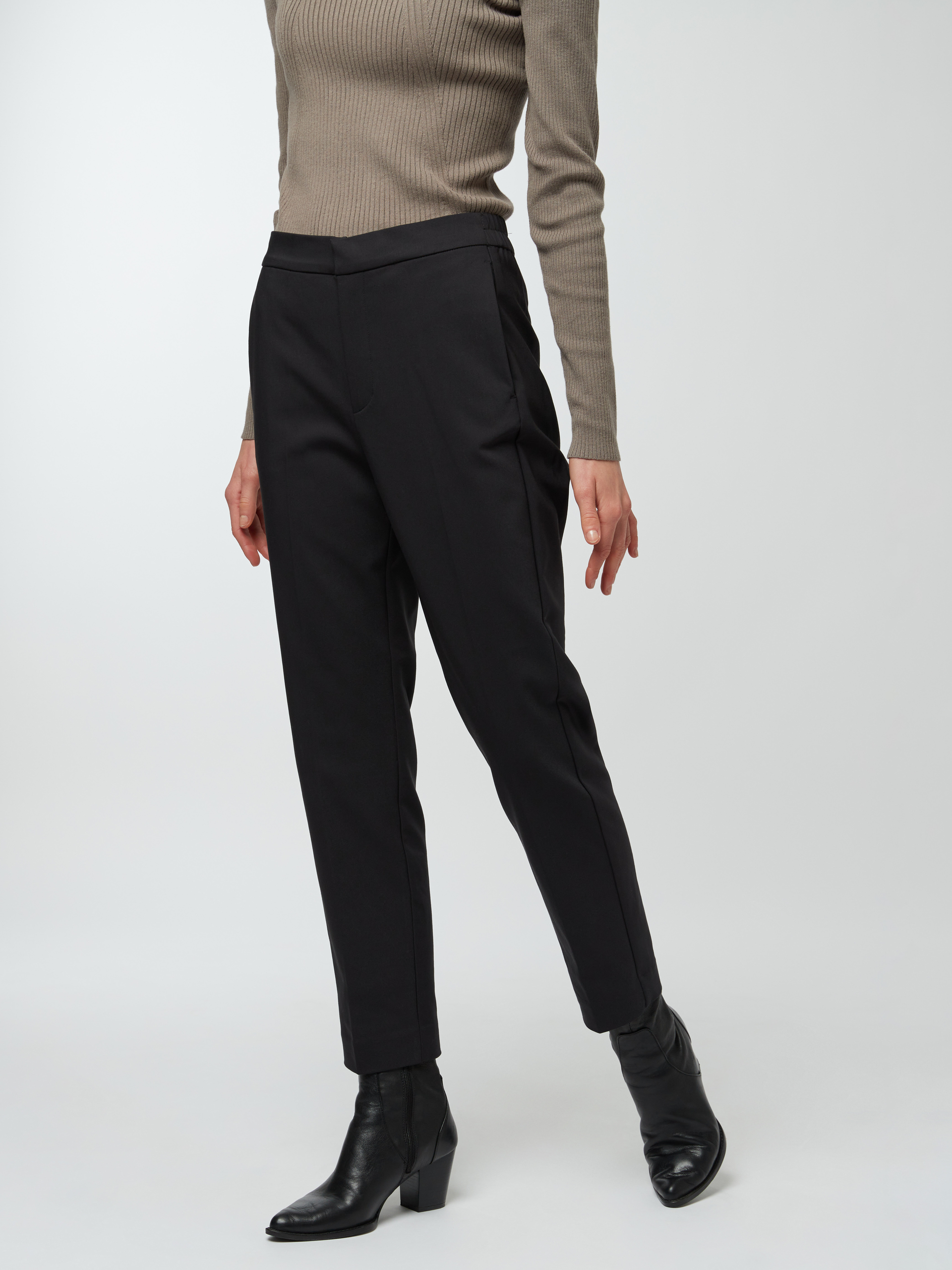Black Zella IW pants from InWear – Shop Black Zella IW pants from size  32-46 here