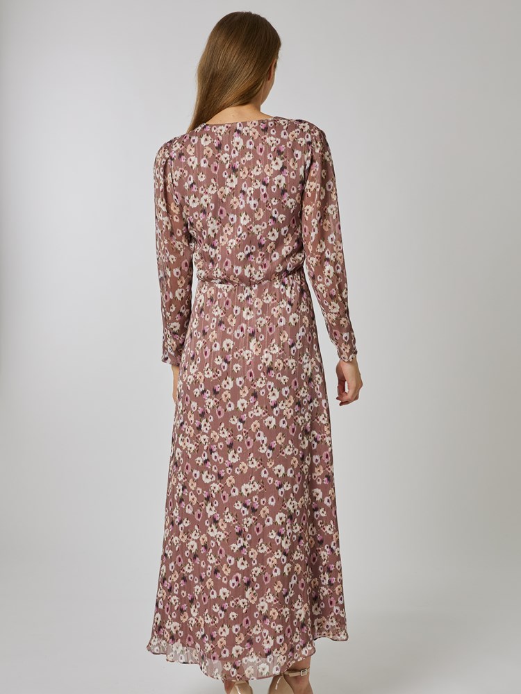 Linnea Long kjole 7252423_MJE-RICCO VERO-S24-Modell-Back_chn=vic_9190_Linnea Long kjole MJE.jpg_Back||Back