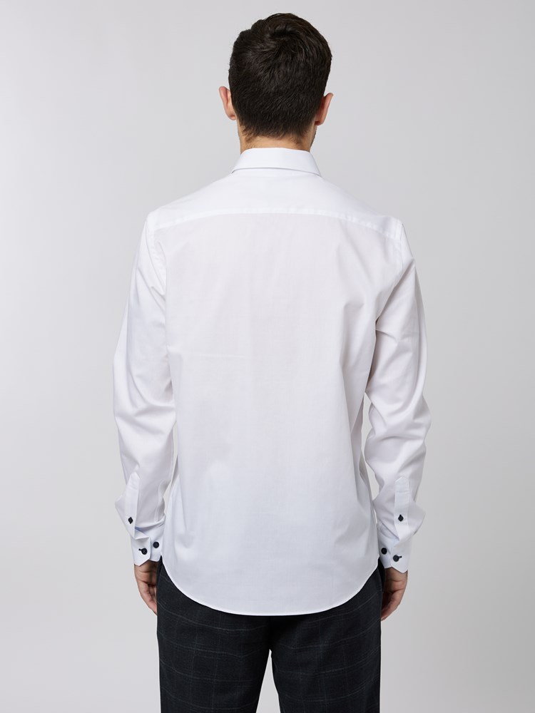 Marcel skjorte 7501242_O68-VESB-A22-Modell-Back_chn=vic_7404.jpg_Back||Back
