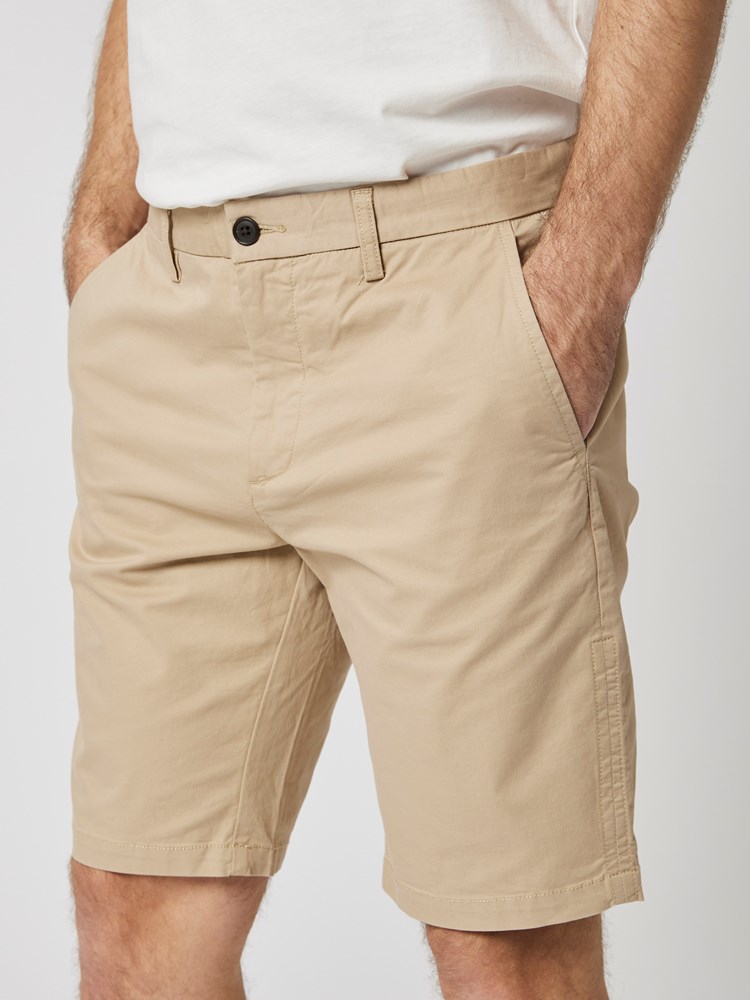 Crew chino shorts 7503247_APX-MRCAPUCHIN-H23-details_chn=vic_1301.jpg_Front||Front