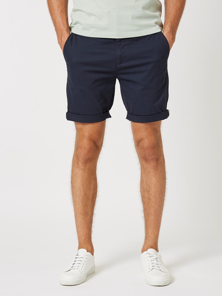 Crew chino shorts 7503247_C27-MRCAPUCHIN-H23-Modell-Front_chn=boys_264.jpg_Front||Front