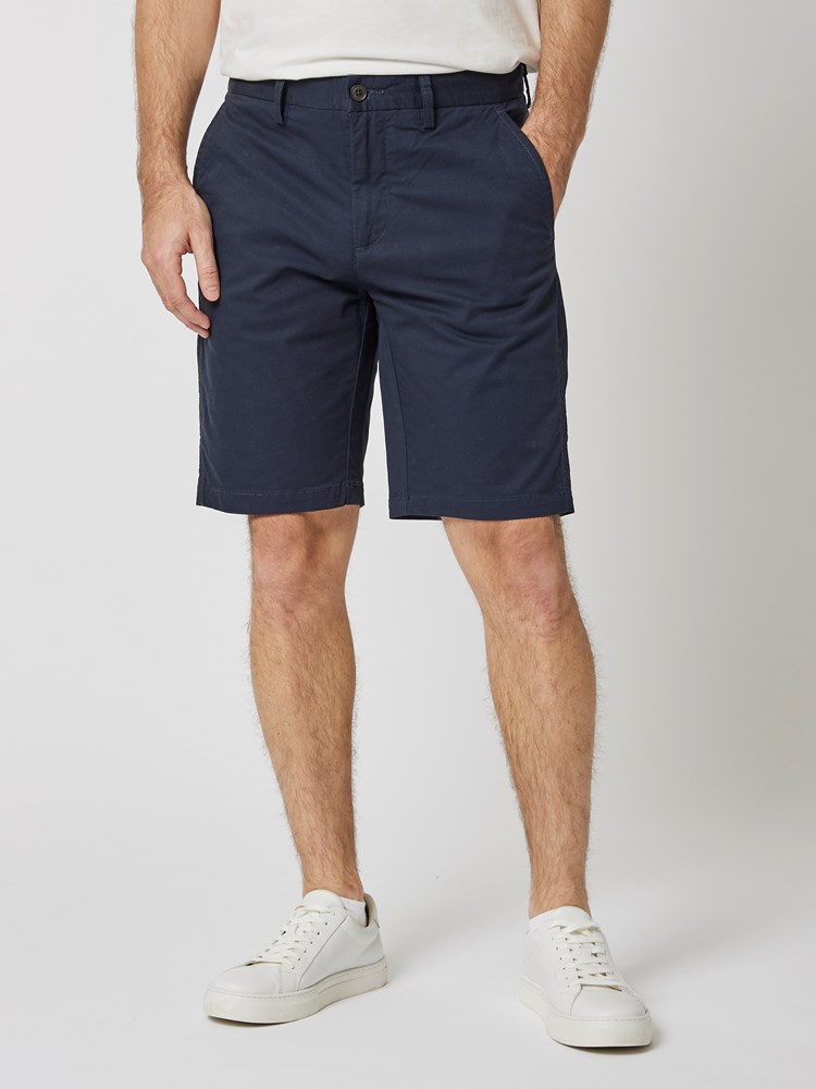 Crew chino shorts 7503247_C27-MRCAPUCHIN-H23-Modell-Front_chn=vic_6754.jpg_Front||Front
