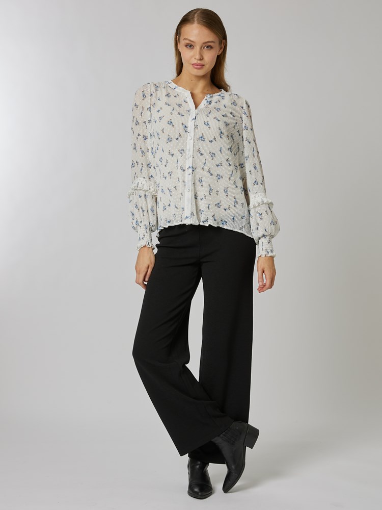 Catalina bluse 7506548_C17-DONNA-S24-details_chn=vic_7844_Catalina bluse C17 7506548.jpg_