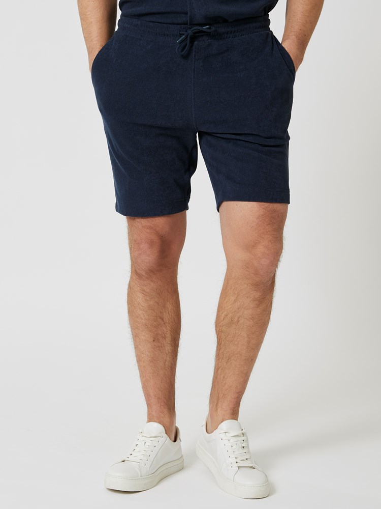 Luc shorts 7507862_EM1-VESB-H24-Modell-Front_chn=vic_5304_Luc shorts EM1 7507862.jpg_Front||Front